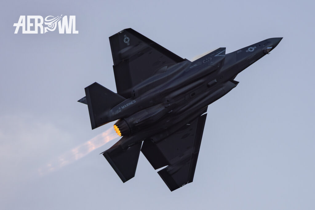 A U.S. Marines Lockheed Martin F-35C Lightning II with a full power air display at the Sun´n Fun 2025 in Lakeland, Florida.